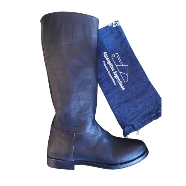 Botas